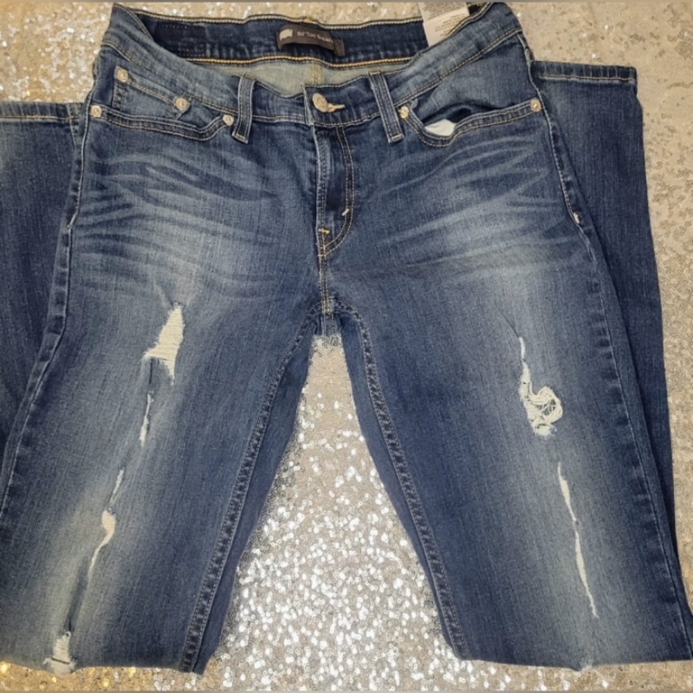 LEVI 524 TOO SUPERLOW STRAIGHT LEGS JEANS